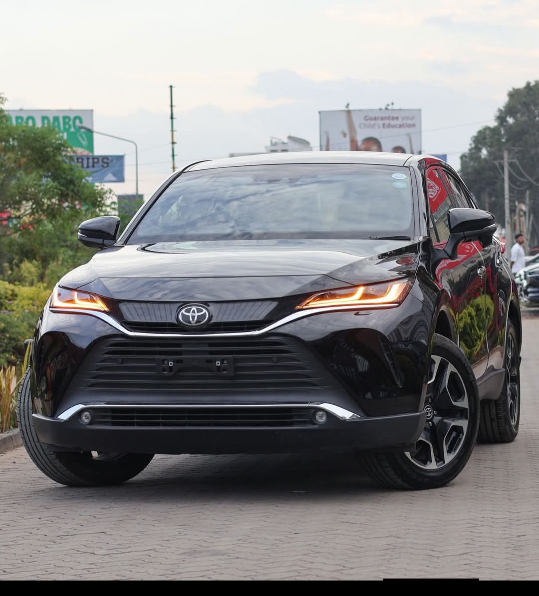 2018 Toyota Harrier Premium